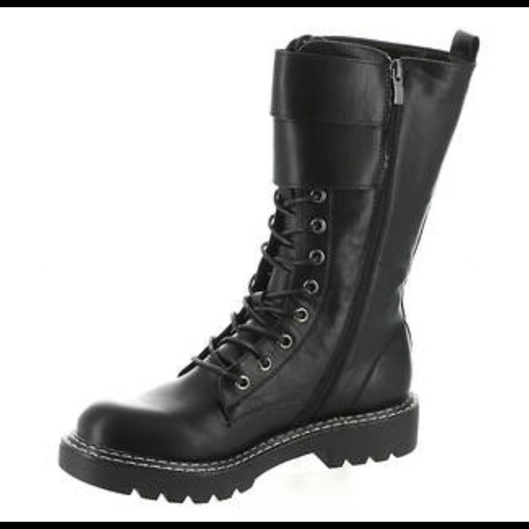 BRAND NEW UNUSED BLACK LACE UP BOOTS Size 8W - Picture 2 of 3